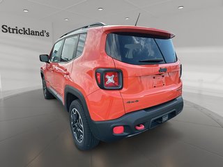 2017 Jeep Renegade 4x4 Trailhawk in Stratford, Ontario - 4 - w320h240px