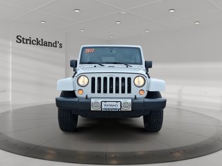 2017 Jeep Wrangler Unlimited Sahara in Stratford, Ontario - 2 - w320h240px