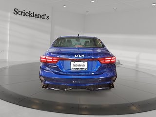 2023 Kia Forte Sedan EX+ IVT in Stratford, Ontario - 3 - w320h240px