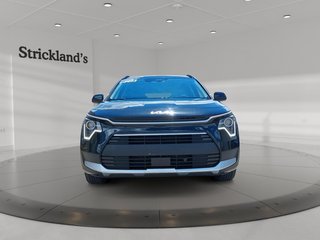 2023 Kia Niro HEV EX Premium in Stratford, Ontario - 2 - w320h240px