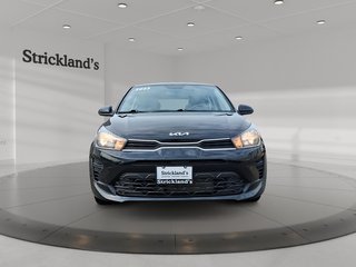 2023 Kia Rio (5) LX+ IVT in Stratford, Ontario - 2 - w320h240px