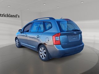 2009 Kia Rondo EX (5-seater) in Stratford, Ontario - 4 - w320h240px