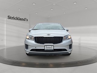 2016 Kia Sedona LX in Stratford, Ontario - 2 - w320h240px