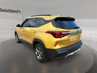 2021 Kia Seltos LX in Stratford, Ontario - 4 - w320h240px