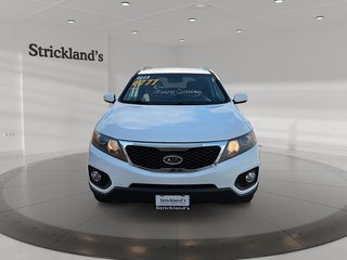 2013 Kia Sorento 3.5L LX V6 AWD at in Stratford, Ontario - 2 - w320h240px