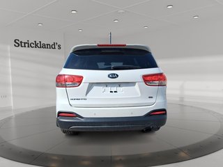2017 Kia Sorento LX 2.4L FWD in Stratford, Ontario - 3 - w320h240px