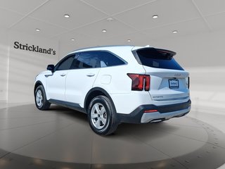 2024 Kia Sorento LX 2.5L AWD in Stratford, Ontario - 4 - w320h240px