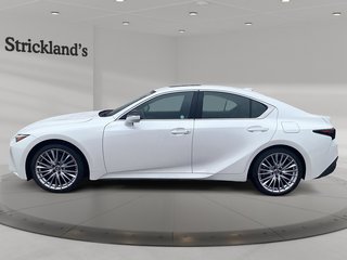 2023  IS 300 AWD in Stratford, Ontario - 5 - w320h240px