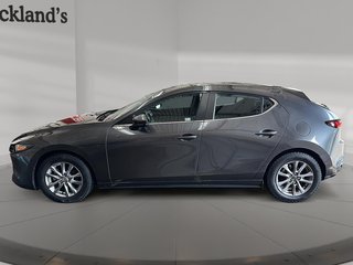 2022 Mazda 3 GS at in Stratford, Ontario - 5 - w320h240px