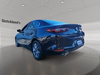2022 Mazda 3 GX at in Stratford, Ontario - 4 - w320h240px