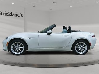 2017 Mazda MX-5 GS 6sp in Stratford, Ontario - 2 - w320h240px