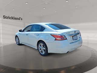 2015 Nissan Altima Sedan 2.5 CVT in Stratford, Ontario - 4 - w320h240px