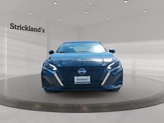 2025 Nissan Altima S AWD in Stratford, Ontario - 2 - w320h240px