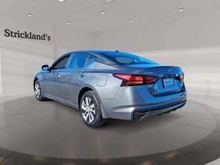 2025 Nissan Altima S AWD in Stratford, Ontario - 4 - w320h240px