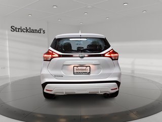 2025 Nissan Kicks Play S FWD in Stratford, Ontario - 3 - w320h240px