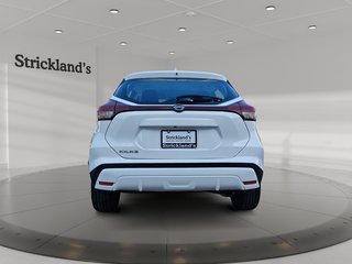 2025 Nissan Kicks Play SV FWD in Stratford, Ontario - 3 - w320h240px