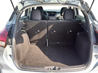 2025 Nissan Kicks Play SV FWD in Stratford, Ontario - 6 - w320h240px