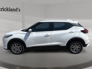 2023 Nissan Kicks SV CVT in Stratford, Ontario - 5 - w320h240px