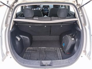 2017 Nissan Leaf SL in Stratford, Ontario - 6 - w320h240px