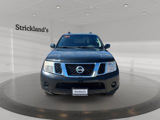 2012 Nissan Pathfinder LE AWD at in Stratford, Ontario - 2 - w320h240px