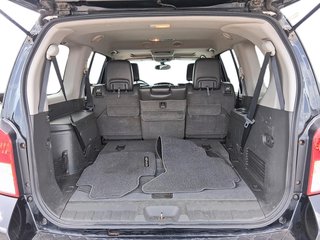 2012 Nissan Pathfinder LE AWD at in Stratford, Ontario - 6 - w320h240px
