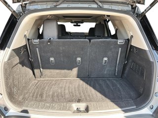 2024 Nissan Pathfinder SV 4WD in Stratford, Ontario - 6 - w320h240px