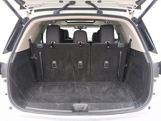 2024 Nissan Pathfinder SV 4WD in Stratford, Ontario - 6 - w320h240px