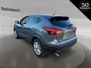 2019  Qashqai SV FWD CVT in Stratford, Ontario - 5 - w320h240px