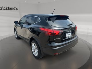2019 Nissan Qashqai S AWD CVT in Stratford, Ontario - 4 - w320h240px