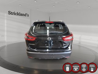 2023 Nissan Qashqai SV AWD CVT in Stratford, Ontario - 3 - w320h240px
