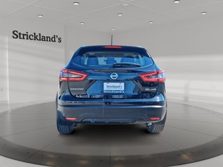 2023 Nissan Qashqai SL AWD CVT in Stratford, Ontario - 3 - w320h240px
