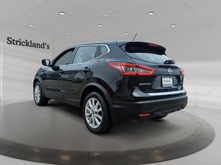 2023 Nissan Qashqai S AWD CVT in Stratford, Ontario - 4 - w320h240px
