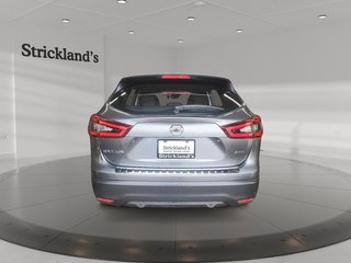 2023 Nissan Qashqai S AWD CVT in Stratford, Ontario - 3 - w320h240px