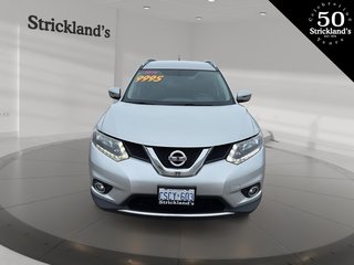 2016 Nissan Rogue SV FWD Special Edition CVT in Stratford, Ontario - 2 - w320h240px