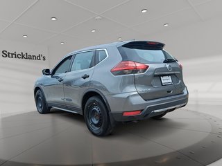 2018 Nissan Rogue S AWD CVT in Stratford, Ontario - 4 - w320h240px