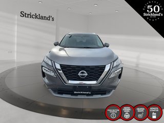 2023 Nissan Rogue SV AWD CVT in Stratford, Ontario - 2 - w320h240px