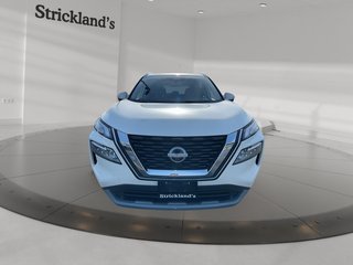2023 Nissan Rogue SV AWD CVT in Stratford, Ontario - 2 - w320h240px