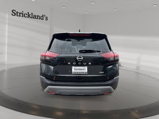2023 Nissan Rogue S AWD CVT in Stratford, Ontario - 3 - w320h240px