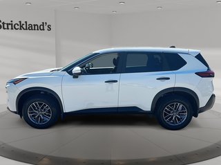 2023 Nissan Rogue S AWD CVT in Stratford, Ontario - 5 - w320h240px
