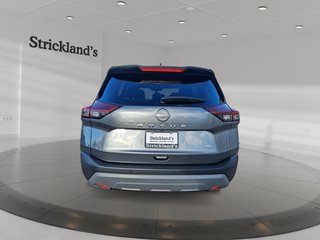 2023 Nissan Rogue S AWD CVT in Stratford, Ontario - 3 - w320h240px