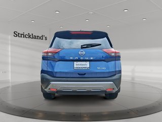 2023 Nissan Rogue SL AWD CVT in Stratford, Ontario - 3 - w320h240px