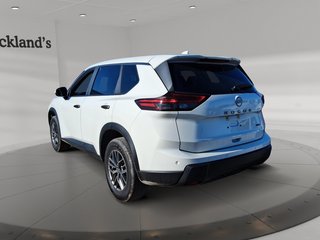 2024 Nissan Rogue AWD S in Stratford, Ontario - 4 - w320h240px