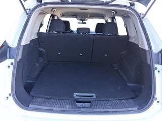 2024 Nissan Rogue AWD S in Stratford, Ontario - 6 - w320h240px
