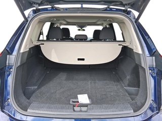 2025 Nissan Rogue AWD SV Moonroof in Stratford, Ontario - 6 - w320h240px