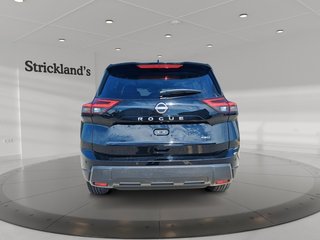 2025 Nissan Rogue AWD SV Moonroof in Stratford, Ontario - 3 - w320h240px
