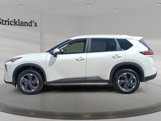 2025 Nissan Rogue AWD SV Moonroof in Stratford, Ontario - 5 - w320h240px