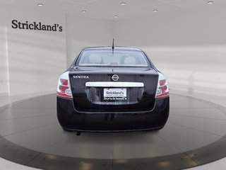 2011 Nissan Sentra 2.0 6sp in Stratford, Ontario - 3 - w320h240px