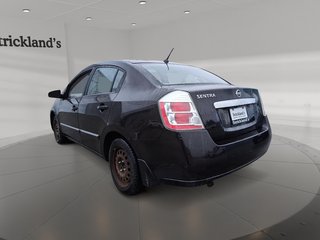 2011 Nissan Sentra 2.0 6sp in Stratford, Ontario - 4 - w320h240px
