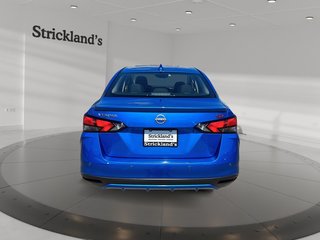 2023 Nissan Versa 1.6 SR CVT in Stratford, Ontario - 3 - w320h240px