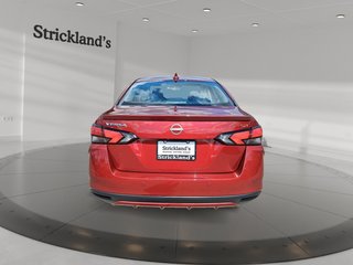 2023 Nissan Versa 1.6 SR CVT in Stratford, Ontario - 3 - w320h240px